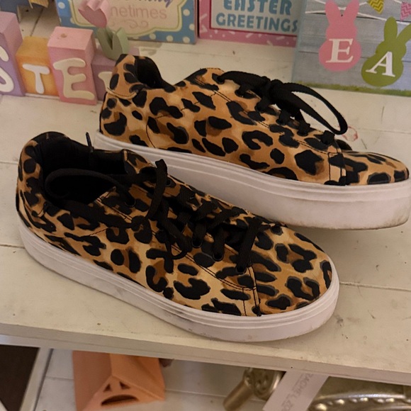 Leopard Print Platform Sneakers - Animal Print Lace-Up Shoes - Picture 3 of 6